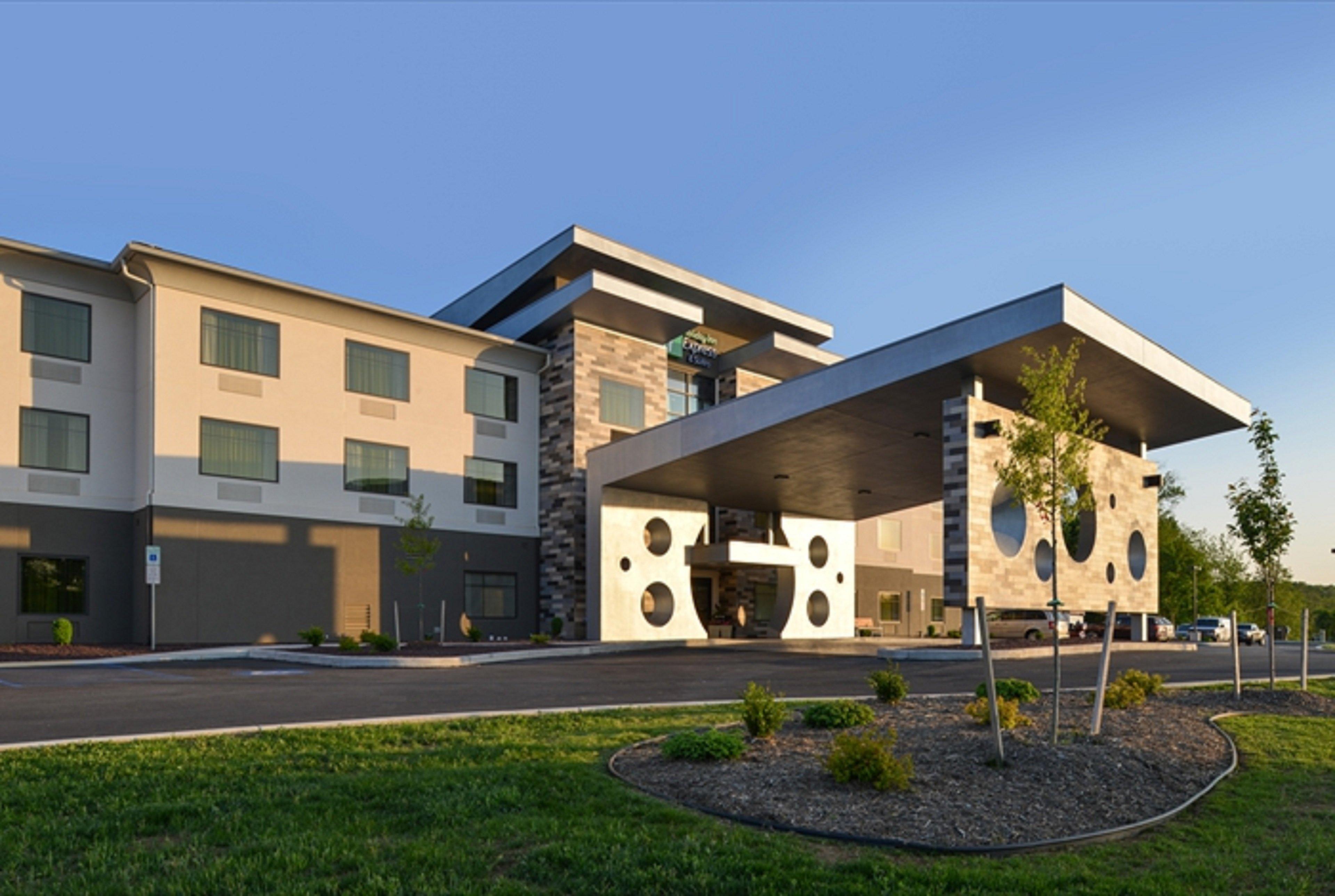 Hotel Express & By Ihg Shippensburg