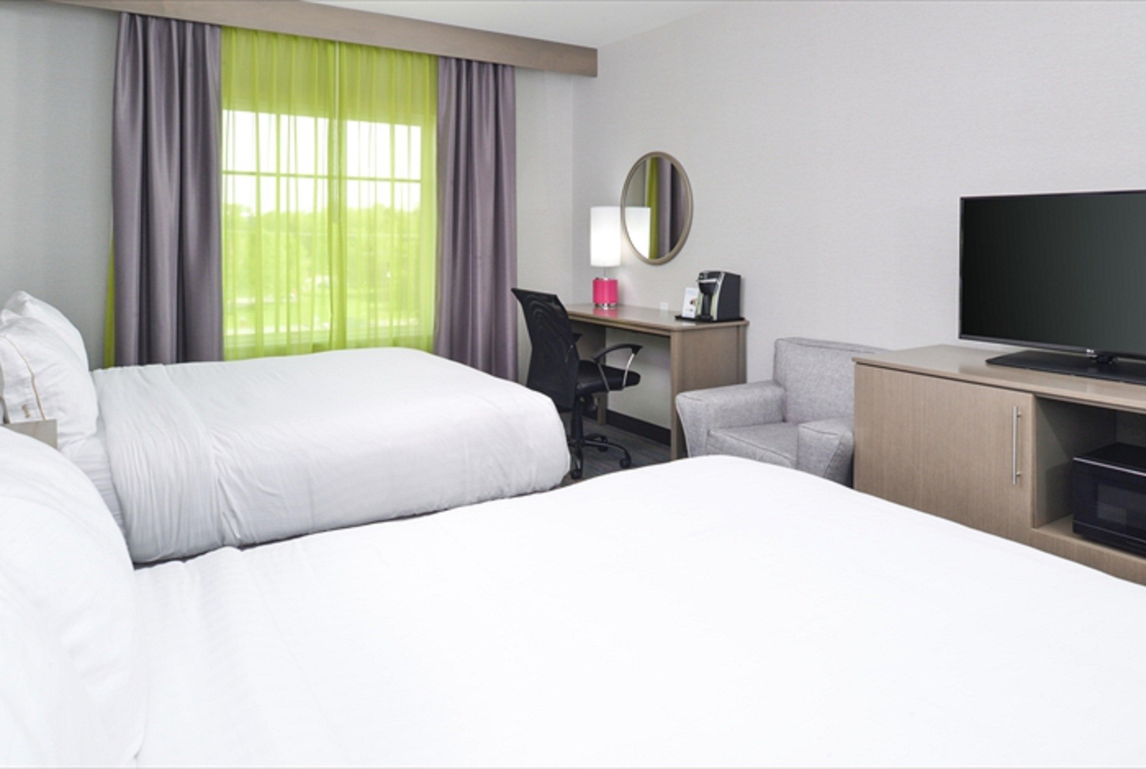 Express & By Ihg Shippensburg