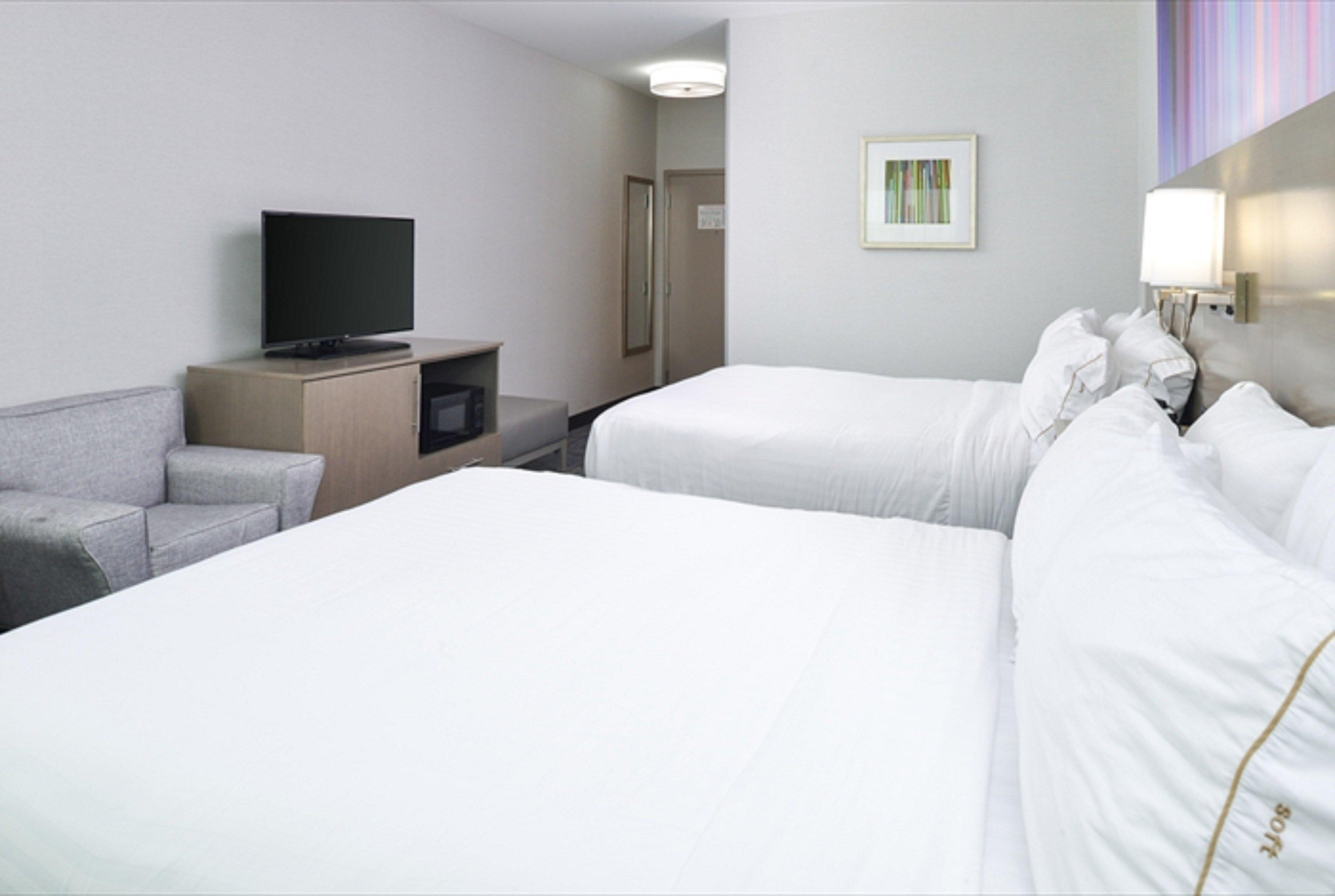 Express & By Ihg