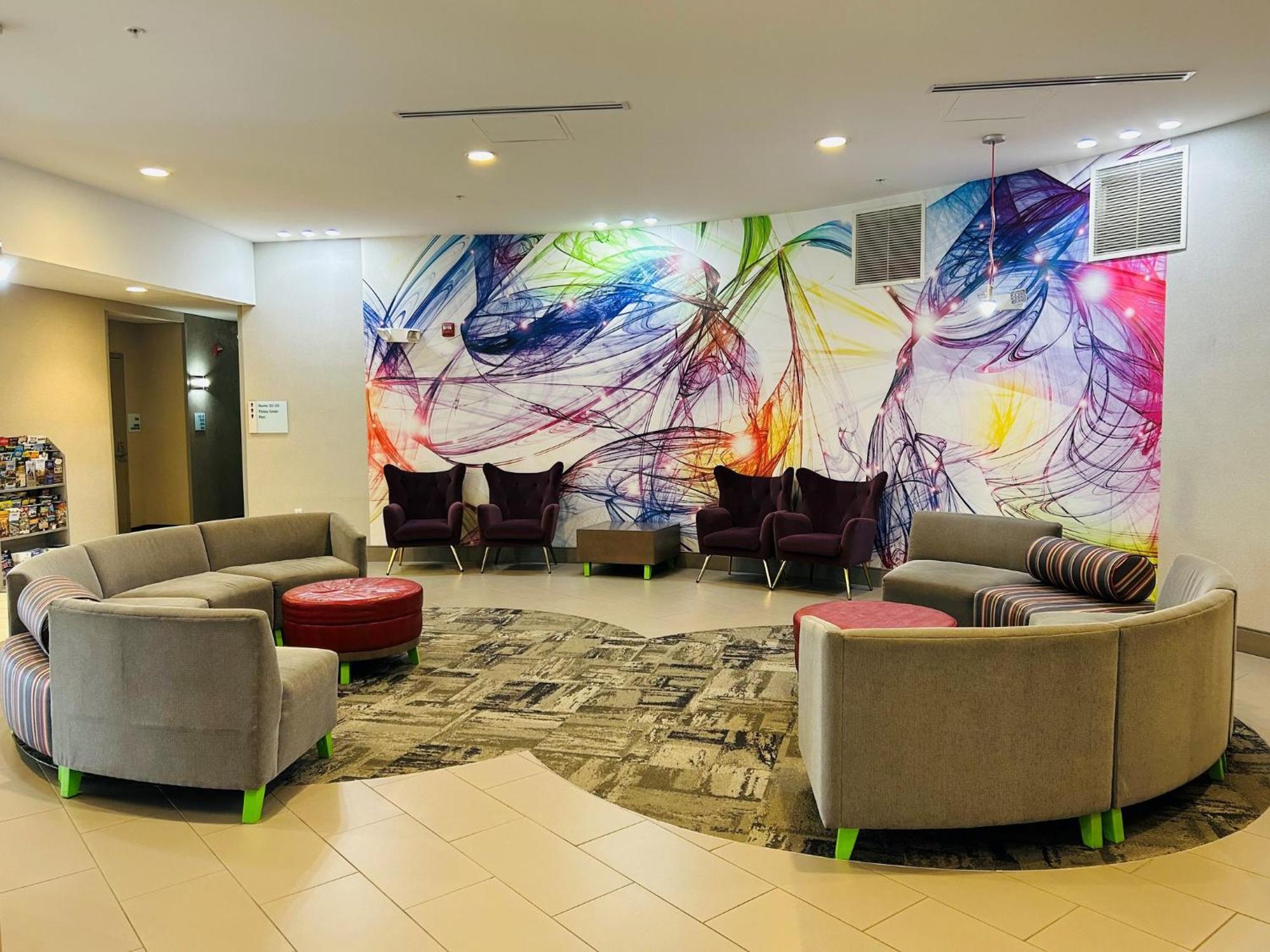 Express & By Ihg Shippensburg